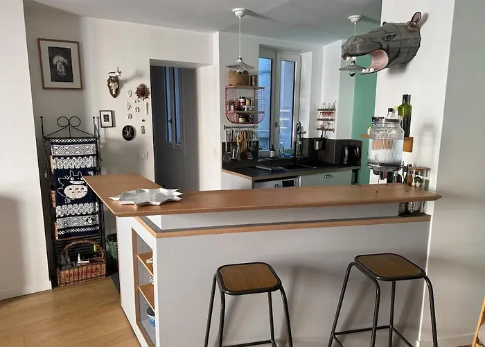 Parisian Flat - Odeon Theater