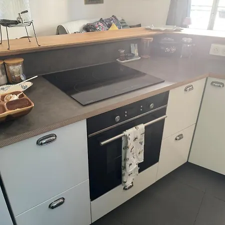 Parisian Flat - Odeon Theater Apartmán